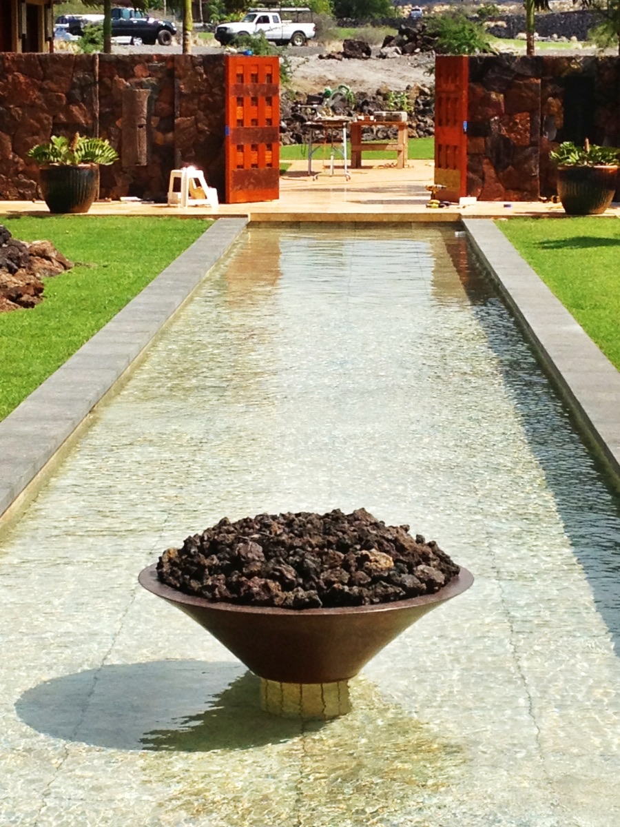Fire bowl with open flame