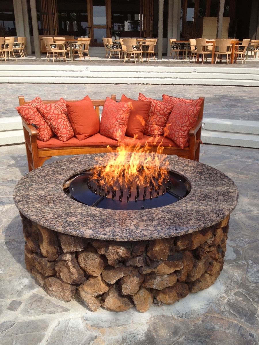Fire pit — in-ground design